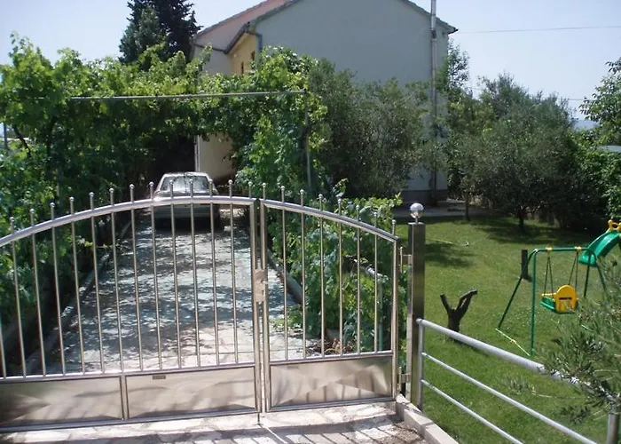 Seagull By The Sea *